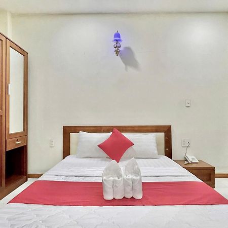 Nhu Y Hotel Хошимін Екстер'єр фото